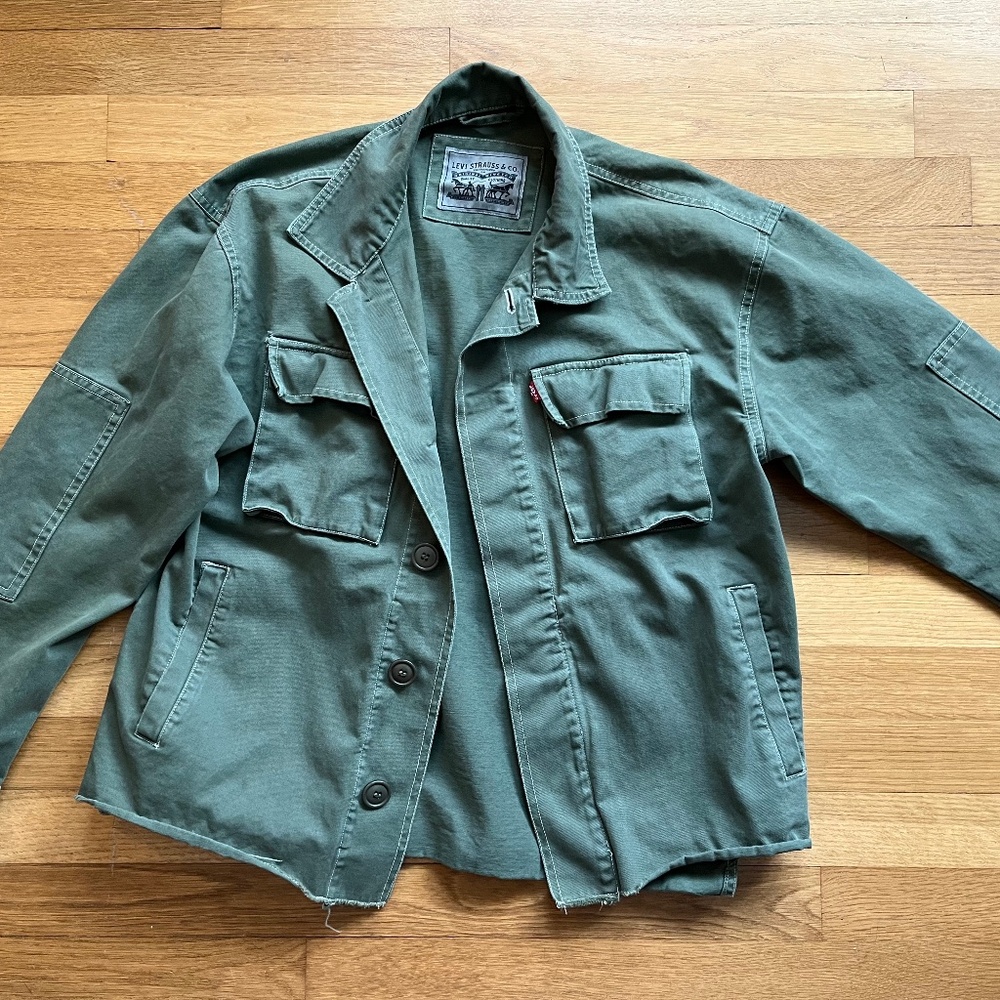 Levi’s Army Green Utility Shirt Jacket Raw Edge Oversized Small
